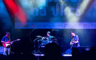 NIXIES! Podpořte vydání druhého alba