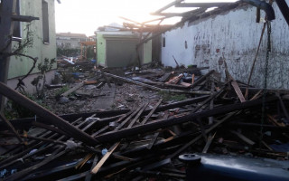 Pomoc Zemkovým, které zasáhlo ničivé tornádo a zničilo jim dům