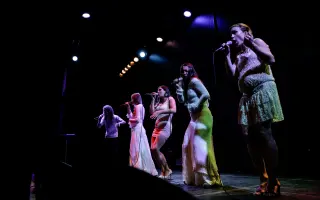Yellow Sisters slaví 20 let - podpoř nové album Labyrint hlasů