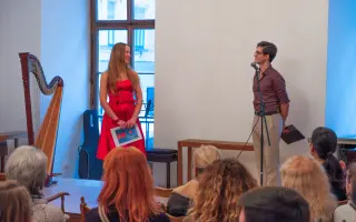 Podpořte uskutečnění benefičního maturitního projektu Umělci v srdci