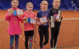 Podpořte tenisový talent