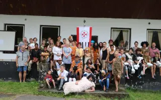 Podpořte mezinárodní dětský tábor