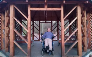 Honza potřebuje bezbariérový byt 2+1