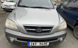 Oprava auta pro maminku samoživitelku