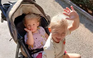 Aby Freya slyšela smích svého brášky