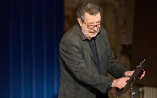 OBLÉKNEME CÍSAŘOVY NOVÉ ŠATY 2026 - festival otevřeného divadelního myšlení