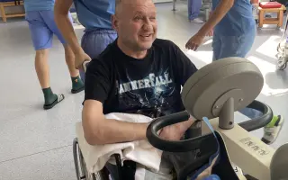 Pomozme tatínkovi zpět na nohy