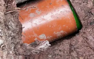 Nečekaná havárie ohrozila náš domov – Eva a Simona prosí o pomoc