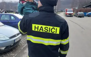 Mikiho plán - stát, kráčet a dobít svět