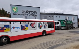 Hygienický autobus pro nově osvobozené oblasti