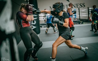 PODPOŘ ŽENSKOU BOXERSKOU REPREZENTACI NA CESTĚ NA OLYMPIJSKÉ HRY