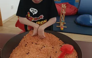 Pomozme Tádovi držet krok s bráchou