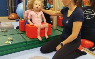 Pomozme malé Natálce se syndromem kočičího křiku