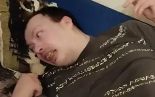 Pomozme mladému muži s Dravetovým syndromem radovat se každý den