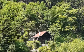 Podpořte prosím vydání knihy: 100 let osady Dakota a krásy Dolního Posázaví