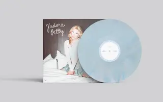 Podpoř vydání J'ADORE PETTY na vinylu!