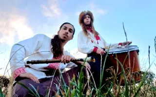 Podpořte hudební duo Hajde