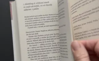 Ztráta dítěte nemá hranice. Pomozte této knize je překročit.