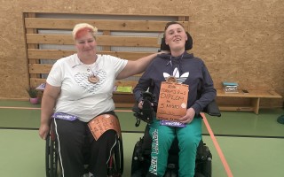 Hra začíná už v létě - Pomožte Powerchair hokejistům s přípravou!