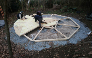 Pomozme postavit jurtu pro děti z Lesního klubu Malejov