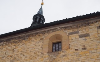Záchrana statiky a opravy románského kostela na okraji Prahy