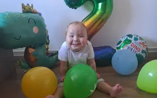 Pomoc Teodorkovi k prvním krůčkům