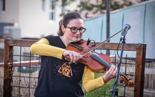 Pomozte kapele HoŠi vydat nahrávky a zpěvník!