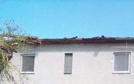Pomoc Hubáčkům (Amíkům) z Mikulčic, na opravu střechy, sklípku atd. po tornádu