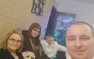 S nemocí bojuje jeden, síly docházejí oběma. Podpořme Pavla v péči o Verunku.