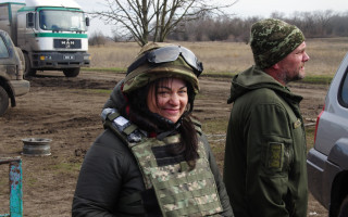 Terénní vozy pro záchranu raněných na ukrajinské frontě