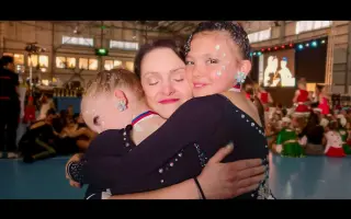 Sokolovně teče do bot