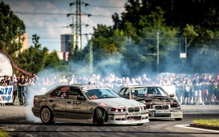 Obnova Donut’s Garage po povodních
