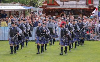 Blue Squadron Pipe Band na mistrovství světa dudáckých kapel ve Skotsku