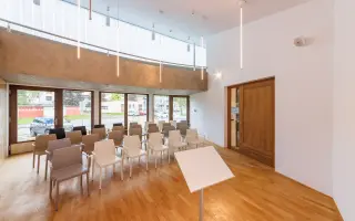 Pět smyslů pro Pomněnku