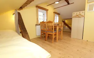 Koupelny pro svaté na Eljonu