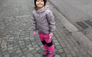 Pomozme těhotné mamince a její dcerce začít znovu beze strachu