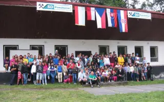 Podpořte mezinárodní dětský tábor