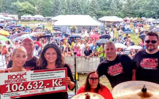 Být doma - nebýt na to sami: podpořme domácí hospic