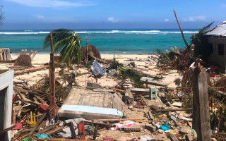 Tajfun Rai zničil Vánoce na Filipínách. Podpořme Siargao Islands!