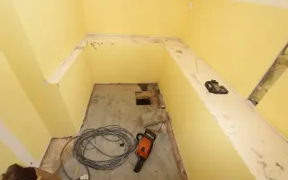 Koupelny pro svaté na Eljonu