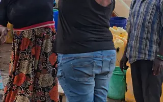 Pomozte nám dostat vodu do masajské vesnice