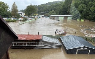 Prosím, pomozte rodině z České Vsi zachránit dřevostavbu po ničivé povodni