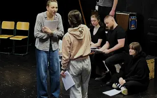 Podpořte inscenaci "Havrane z kamene..."