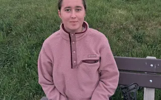 Pomohli jste Sarah na cestě od operace nádoru mozkového kmene zpět k maturitě