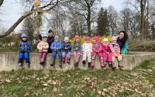 Přírodní zázemí pro děti v lesním klubu Kamínek