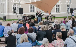Osmosis připravuje debutové album