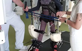 Statečná dívka Elenka čelí vzácné nemoci, kterou trpí jen 80 lidí na světě.