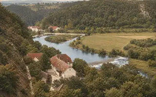 VYPRÁVĚNÍ MLÝNŮ Z PODYJÍ aneb příběhy lidí, řeky a železné opony