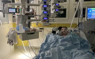 Mari: Kluk, co obehrál smrt, hledá cestu k „NORMÁLNU“