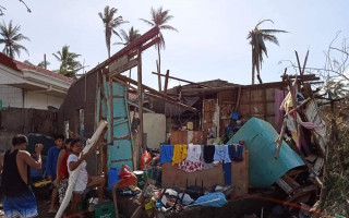 Tajfun Rai zničil živobytí lidem na Filipínách, pomozme obyvatelům San José